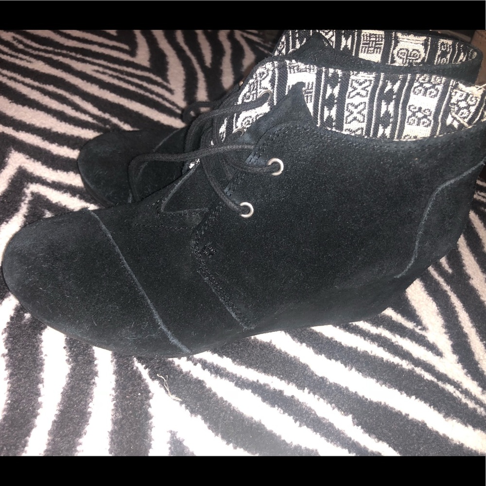 Toms wedge boots